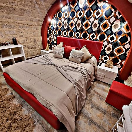 Luxury Borgo Antico Lägenhet Bari Exteriör bild